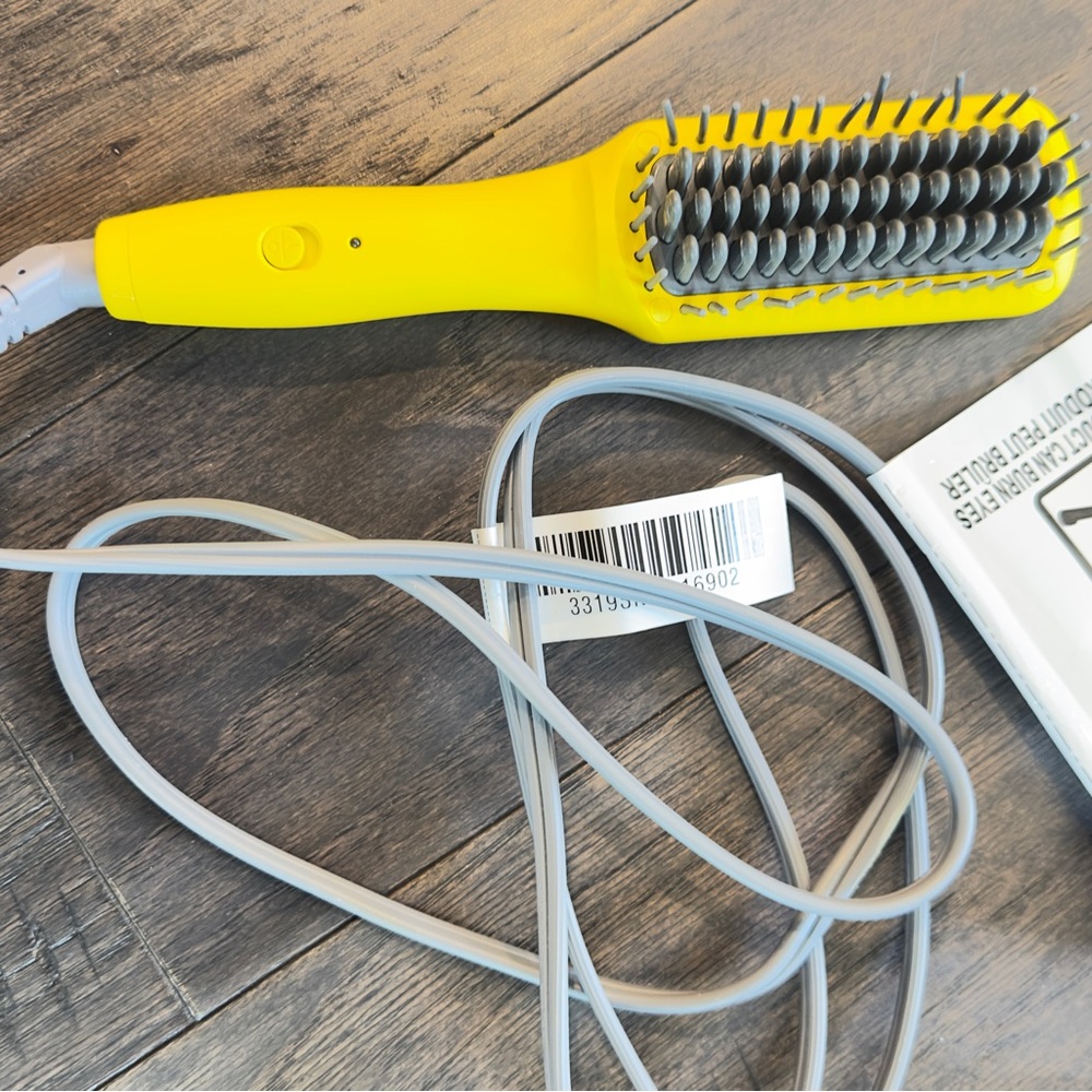 Drybar The Baby Crush Mini Heated Straightening Brush